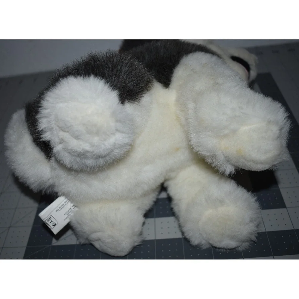 Husky Dog Canada Plush Stuffed Souvenir Tag‎ Sitting Animal House 10.5 Blue eyes